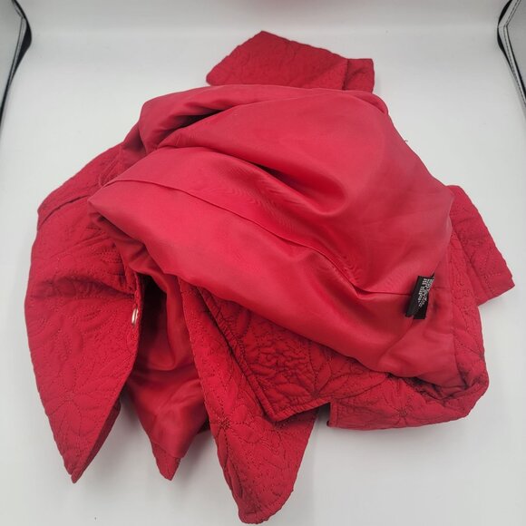 RQT Petite Quilted Floral Pattern Red Jacket Fully Lined Button Closure Womens P - Picture 9 of 10